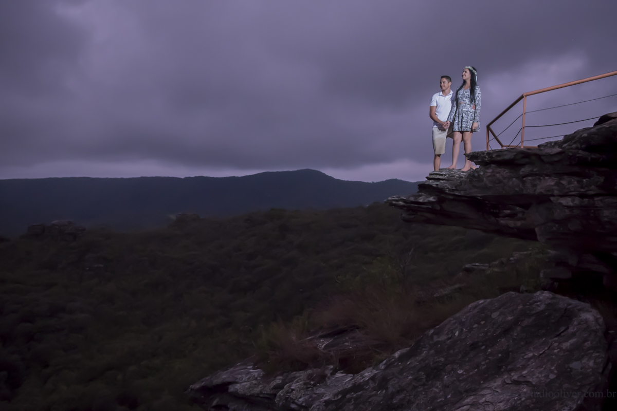 pre wedding, wedding, pre casamento, fotos de pre casamento, fotos de pre wedding, fotos de casamento na cidade ouro preto - mg, casamento em ouro preto -mg, fotos românticas,  fotos despojadas, fotos de casal, fotos em ouro preto, sessão fot