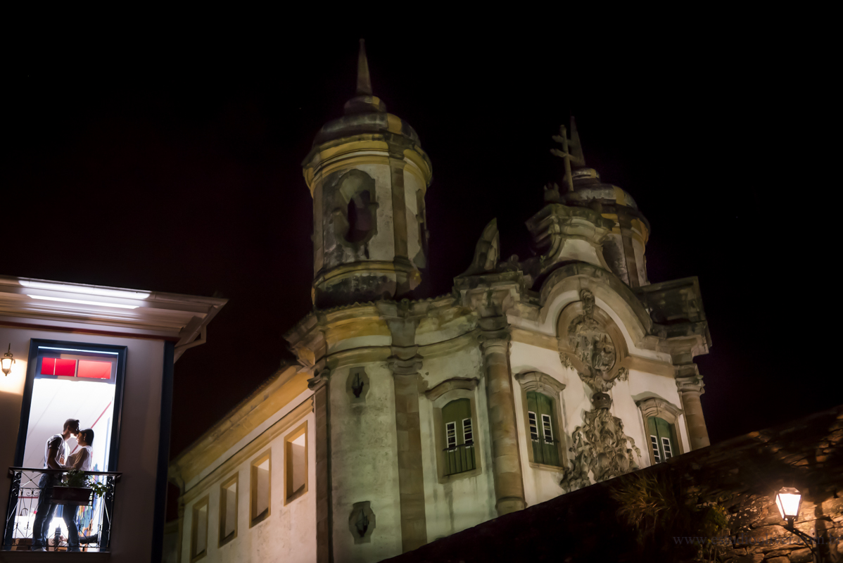 pre wedding, wedding, pre casamento, fotos de pre casamento, fotos de pre wedding, fotos de casamento na cidade ouro preto - mg, casamento em ouro preto -mg, fotos românticas,  fotos despojadas, fotos de casal, fotos em ouro preto, sessão fot