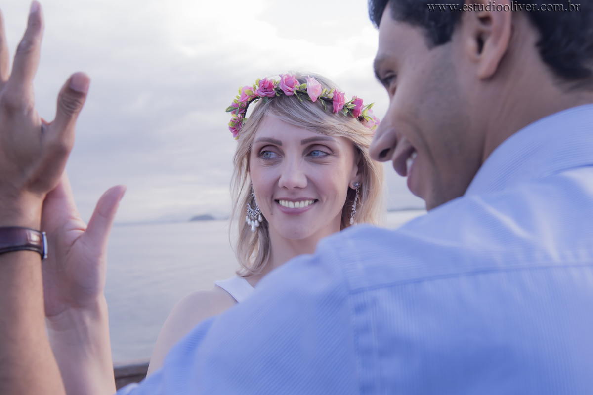 pre wedding, wedding, pre casamento, fotos de pre casamento, fotos de pre wedding, fotos de casamento na cidade São francisco do Sul SC, casamento em  São francisco do Sul SC , fotos românticas,  fotos despojadas, fotos de casal, fotos