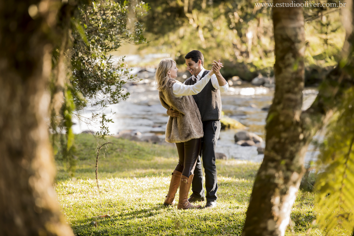 pre wedding, wedding, pre casamento, fotos de pre casamento, fotos de pre wedding, fotos de casamento na cidade Urubici SC , casamento em Urubici SC , fotos românticas,  fotos despojadas, fotos de casal, fotos em  Urubici SC, sessão fotogr&aa