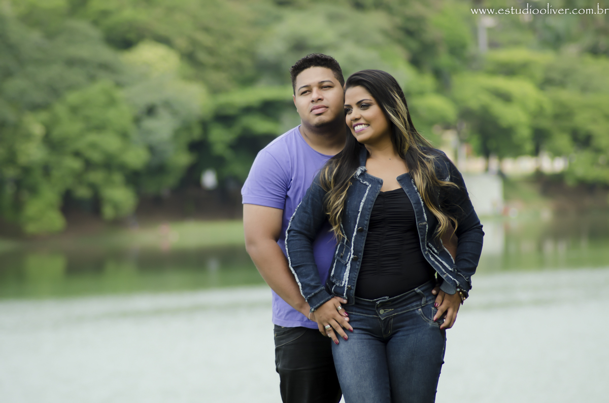 pre wedding, wedding, pre casamento, fotos de pre casamento, fotos de pre wedding, fotos de casamento na cidade belo horizonte , casamento em belo horizonte , fotos românticas,  fotos despojadas, fotos de casal, fotos em  belo horizonte, sess&atilde