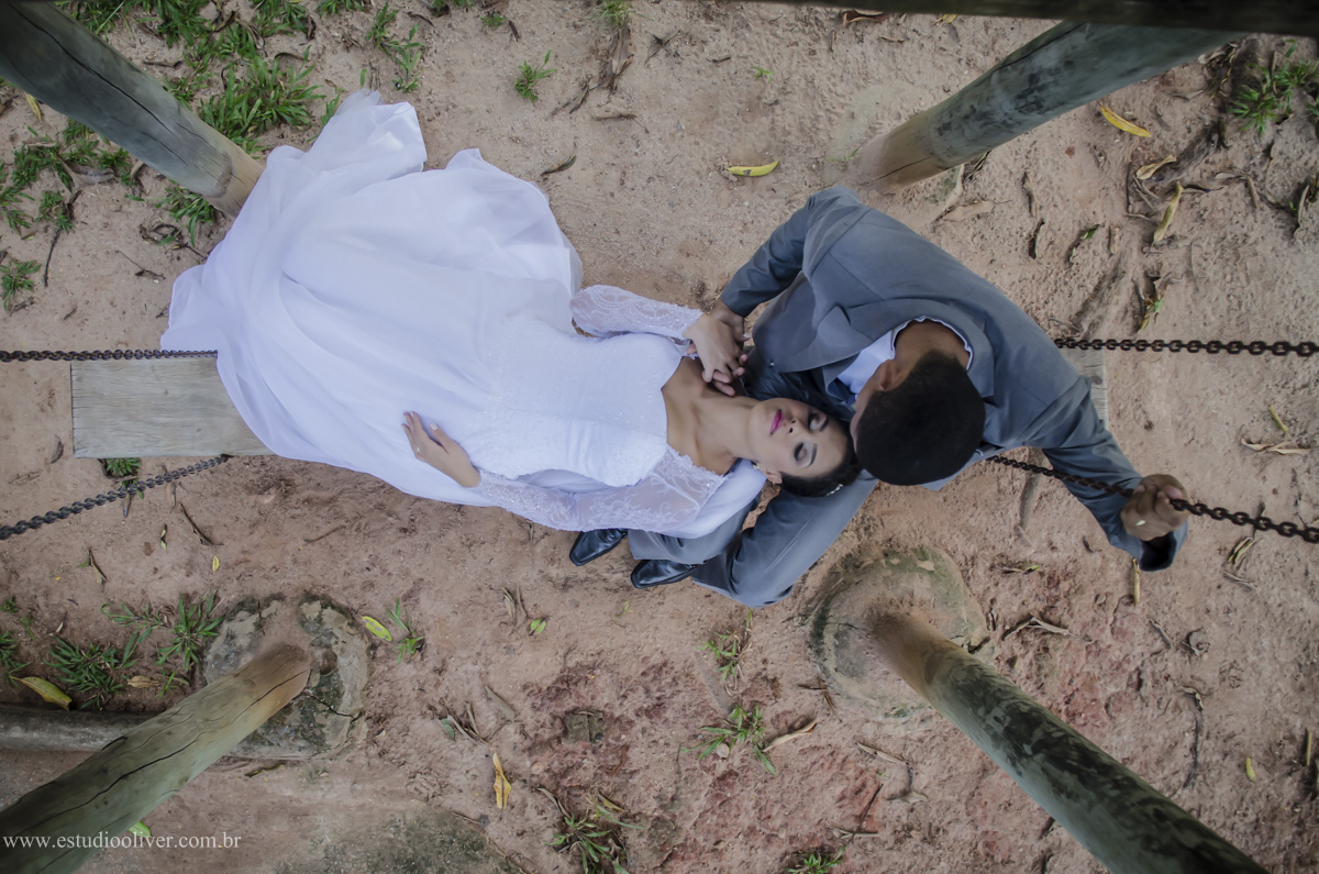 os wedding, wedding, pos casamento, fotos depos casamento, fotos de pos wedding, fotos de casamento na serra do cipo, casamento em  serra do cipo , fotos românticas,  fotos despojadas, fotos de casal na cachoeira, fotos na serra do cipo, sess&atilde