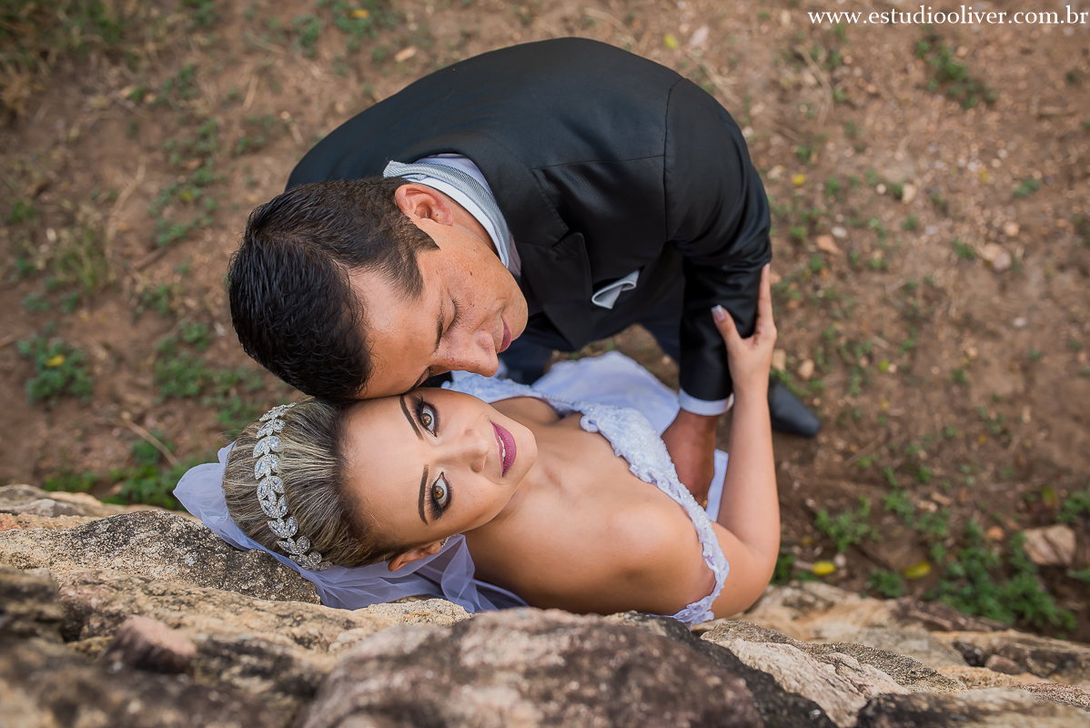 solar do engenho noiva em sete lagoas noivas em bh ensaio externo pos casamento vestido branco buqye de noiva rosa ensaio romantico