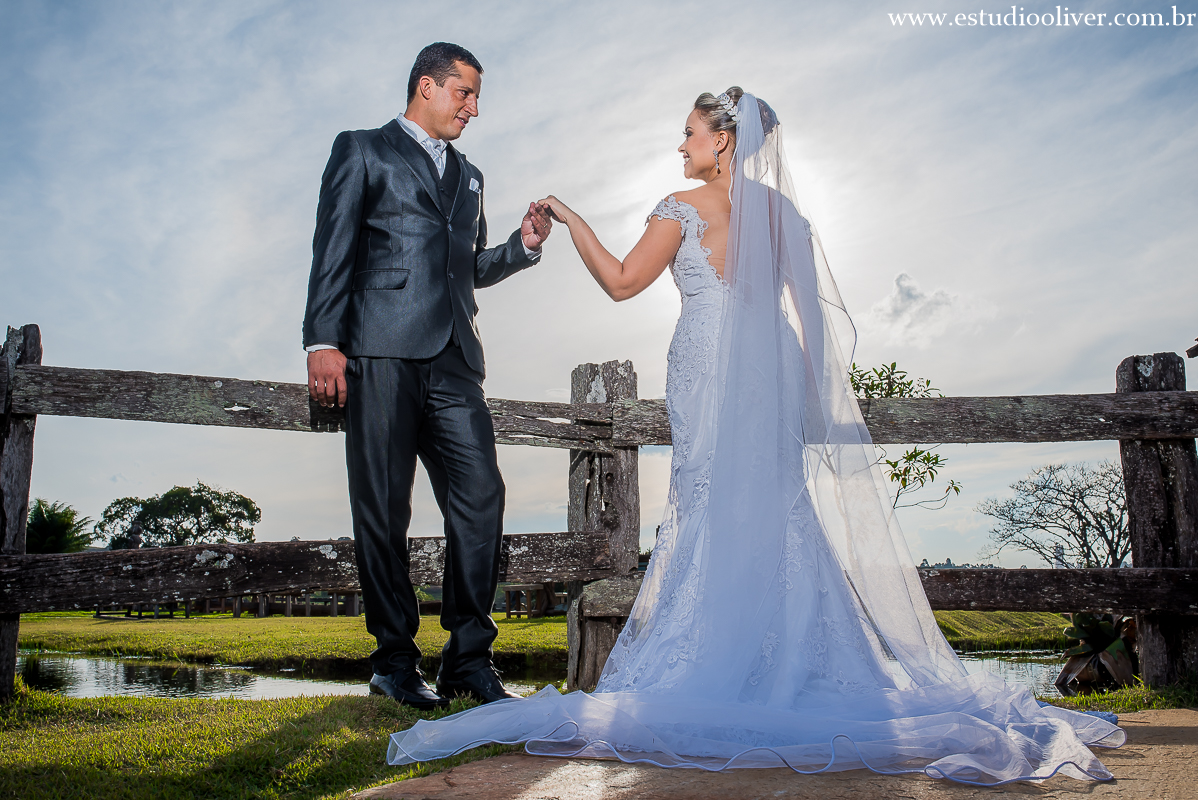 solar do engenho noiva em sete lagoas noivas em bh ensaio externo pos casamento vestido branco buqye de noiva rosa ensaio romantico