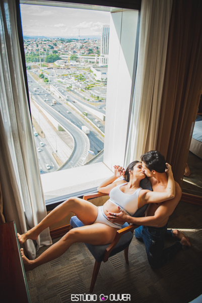 Bruno Ahmed, Bruno Ahmed ator , Bruno Ahmed jesabel, Bruno Ahmed e tati, Bruno Ahmed o bomdeamar , fotos no hotel ouro minas, fotos de gestante em hotel, ouro minas hotel  fotos de casal ouro minas, ator da novela jesabel, 