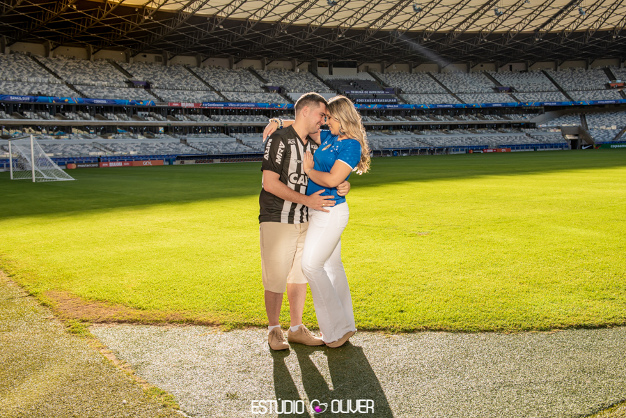 fotos no mineirão, pre wedding no mineirão, ensaio no mineirão, fotos de pos casamento no mineirão, casamento no mineirão, estadio mineirão, pre casamento no mineirão, fotografo em belo horizonte, fotografo de bh, fotografo de casamento em bh, fotografo 
