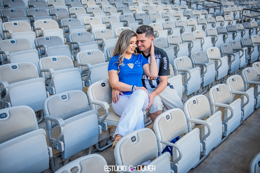 fotos no mineirão, pre wedding no mineirão, ensaio no mineirão, fotos de pos casamento no mineirão, casamento no mineirão, estadio mineirão, pre casamento no mineirão, fotografo em belo horizonte, fotografo de bh, fotografo de casamento em bh, fotografo 