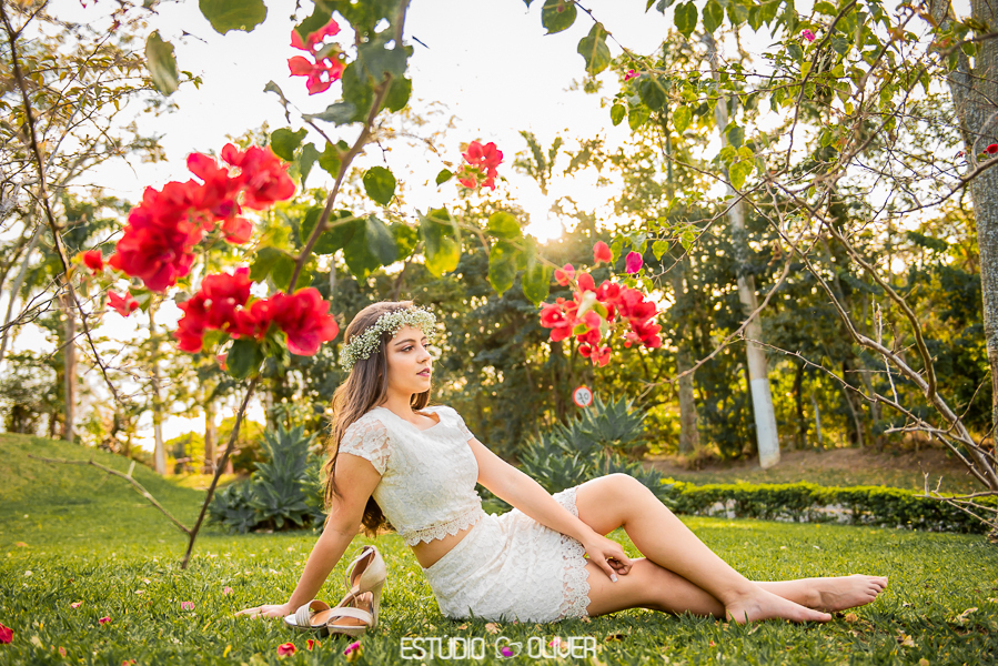 fotos no condominio nossa fazenda, fotos de 15 anos no condominio nossa fazenda, fotos de 15 anos, poses paara fotos de 15 anos, fotos lindas , fotos de debutantes , book de 15 anos, book de debutante 