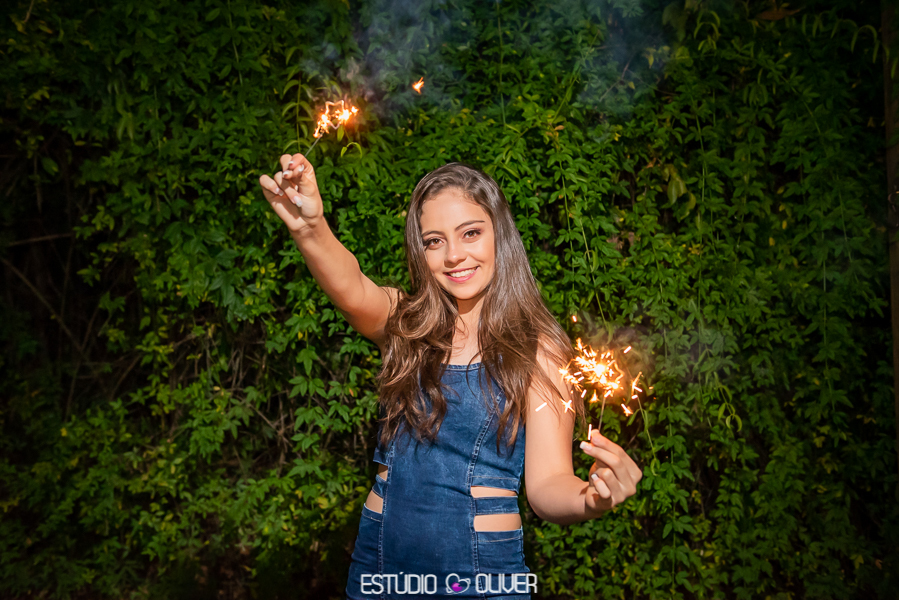 fotos no condominio nossa fazenda, fotos de 15 anos no condominio nossa fazenda, fotos de 15 anos, poses paara fotos de 15 anos, fotos lindas , fotos de debutantes , book de 15 anos, book de debutante 