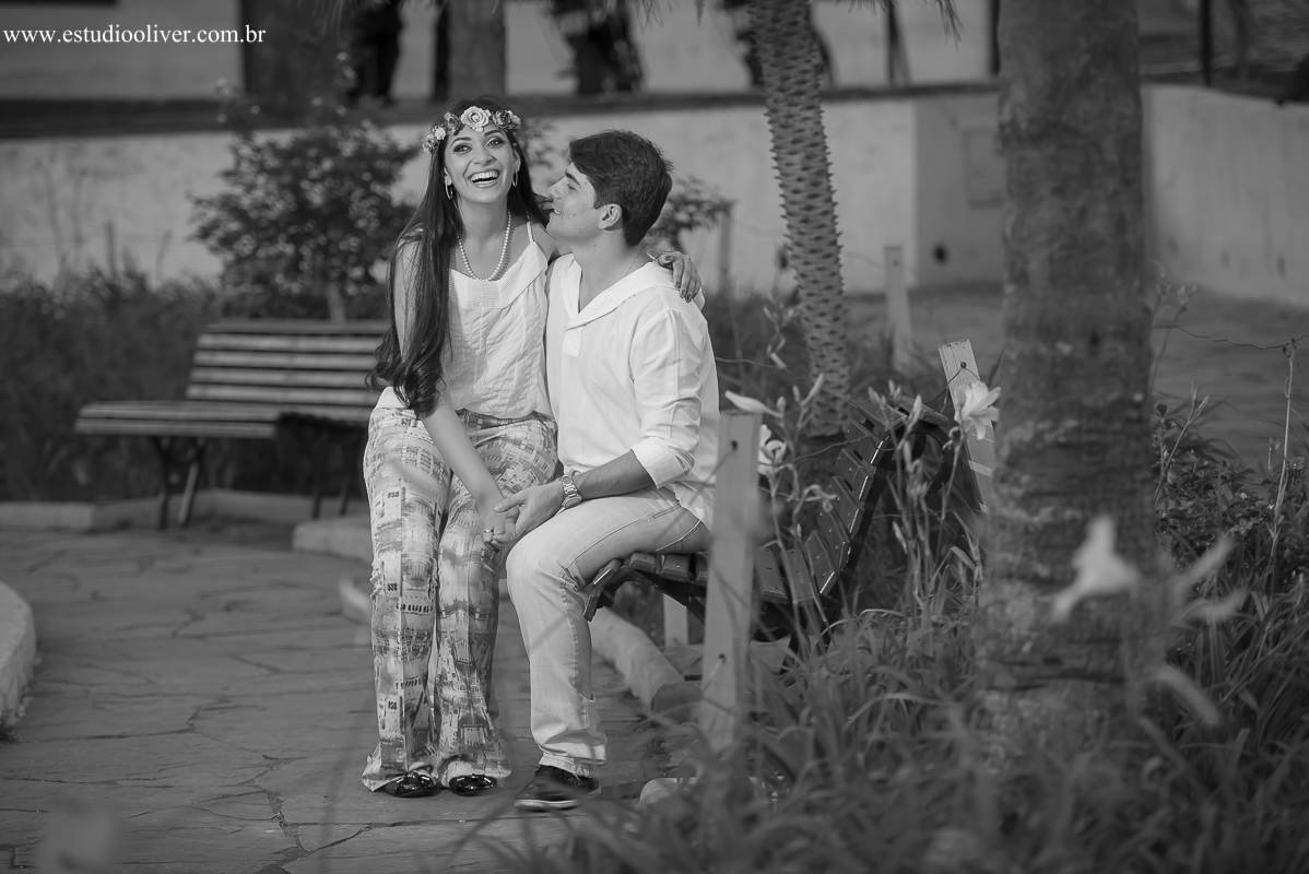 pre wedding, wedding, pre casamento, fotos de pre casamento, fotos de pre wedding, fotos de casamento na cidade mariana - mg, casamento em mariana -mg, fotos românticas,  fotos despojadas, fotos de casal, fotos em mariana, sessão fotogr&aacut