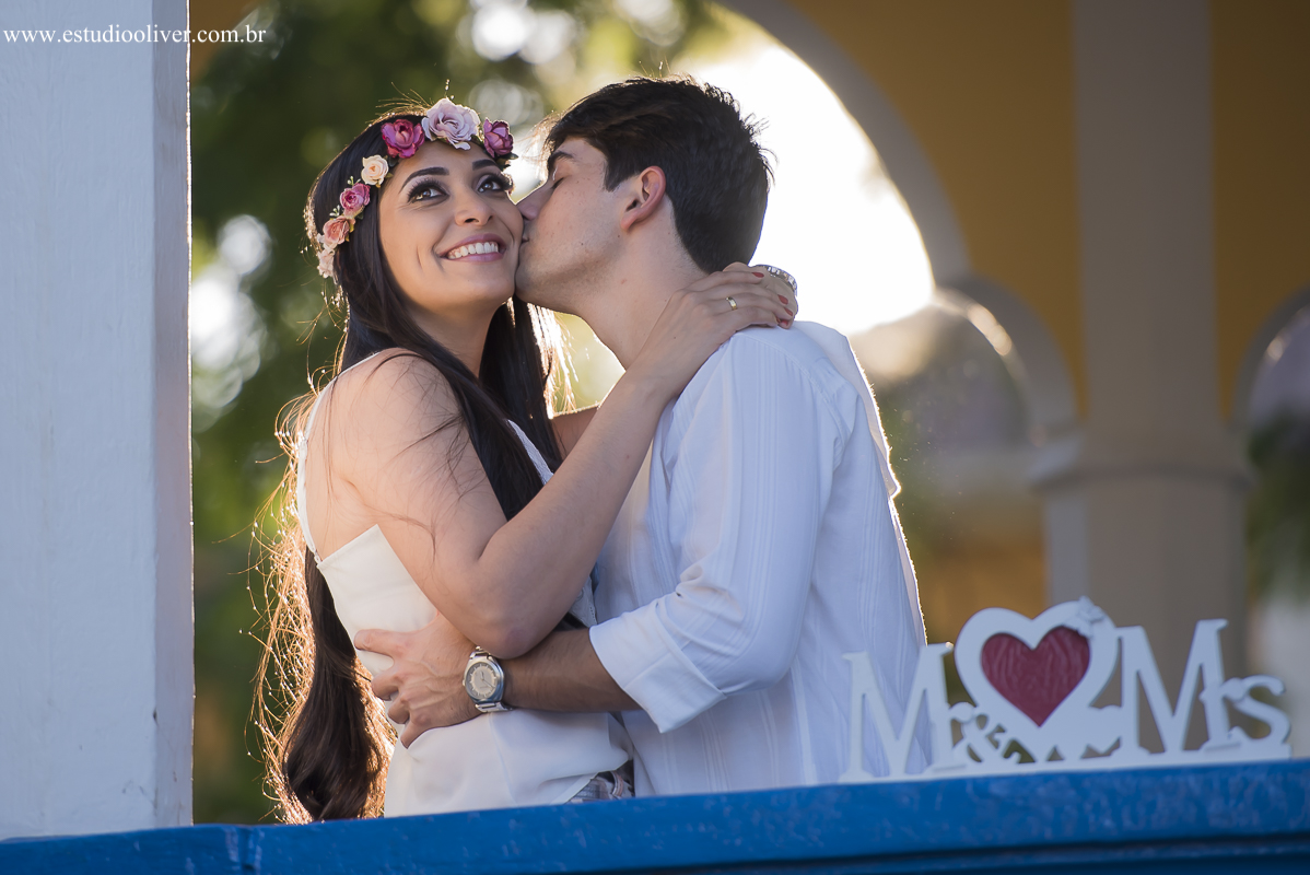 pre wedding, wedding, pre casamento, fotos de pre casamento, fotos de pre wedding, fotos de casamento na cidade mariana - mg, casamento em mariana -mg, fotos românticas,  fotos despojadas, fotos de casal, fotos em mariana, sessão fotogr&aacut