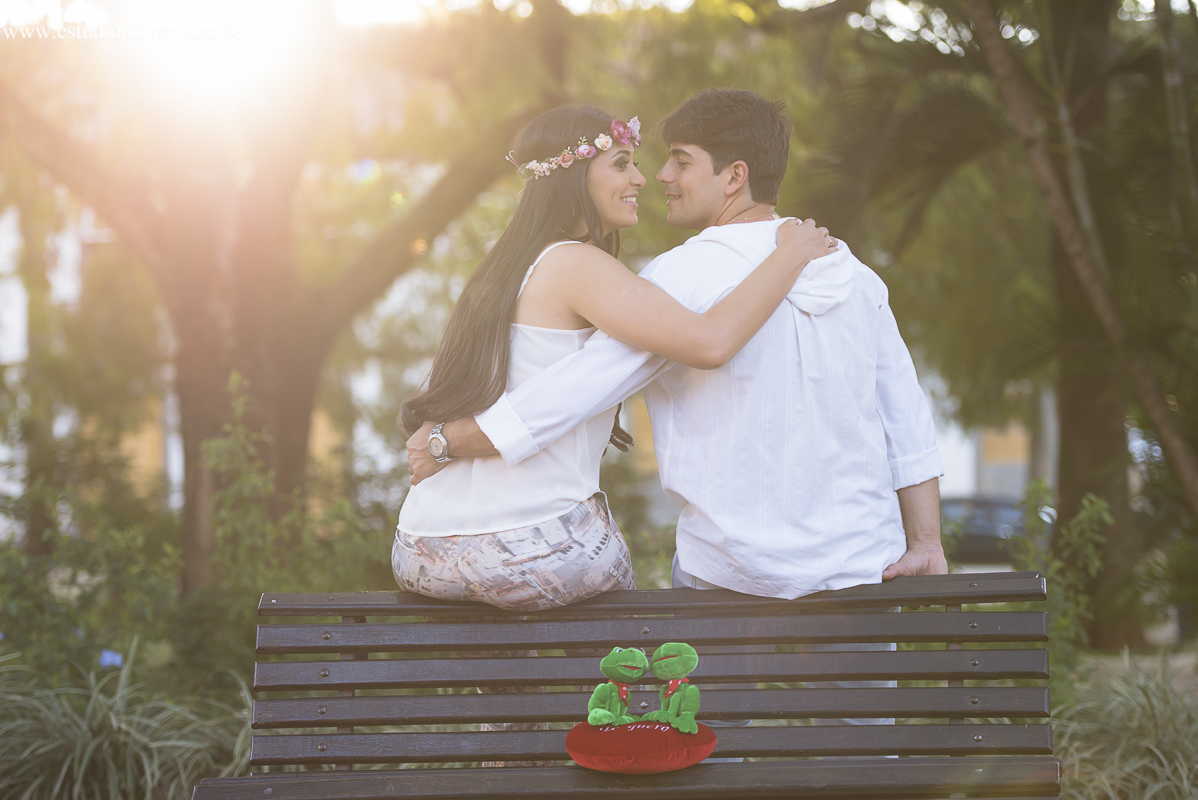 pre wedding, wedding, pre casamento, fotos de pre casamento, fotos de pre wedding, fotos de casamento na cidade mariana - mg, casamento em mariana -mg, fotos românticas,  fotos despojadas, fotos de casal, fotos em mariana, sessão fotogr&aacut