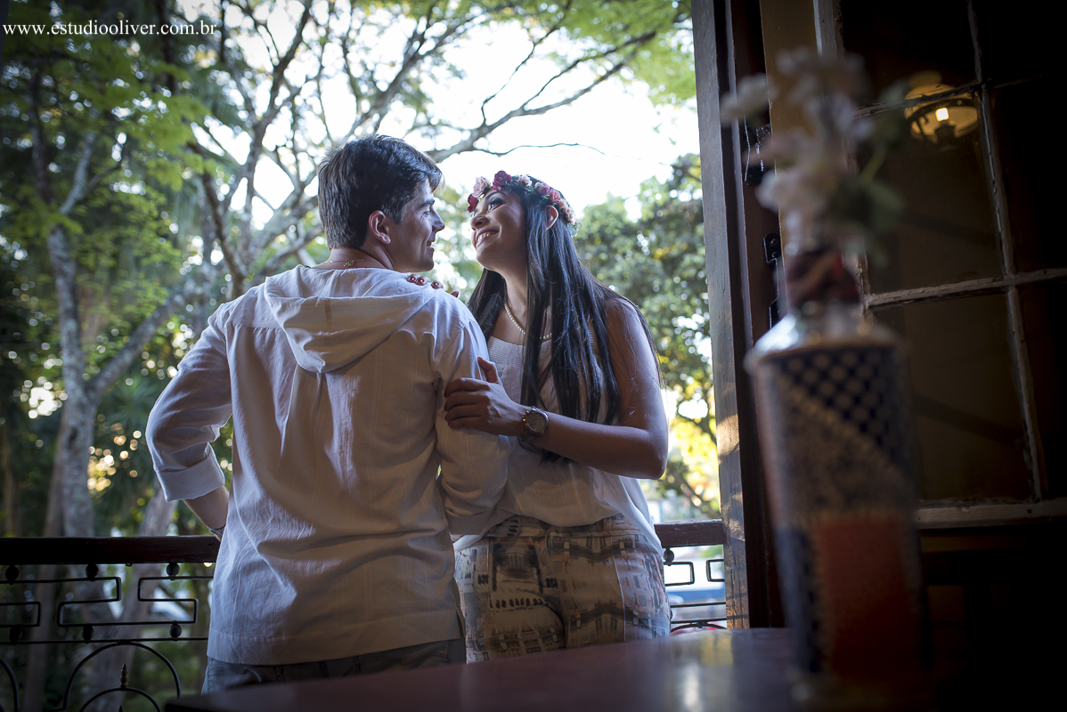 pre wedding, wedding, pre casamento, fotos de pre casamento, fotos de pre wedding, fotos de casamento na cidade mariana - mg, casamento em mariana -mg, fotos românticas,  fotos despojadas, fotos de casal, fotos em mariana, sessão fotogr&aacut