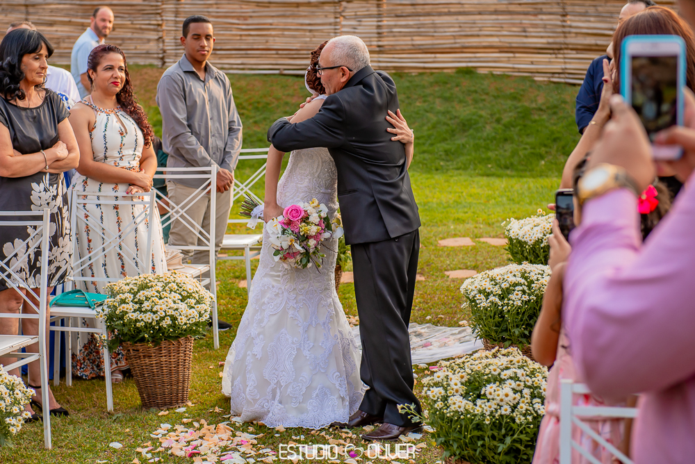 VESTIDO DE NOIVA, ESTANCIA DA LAGOA, ESTUDIO OLIVER, FOTOGRAFO DE CASAMENTO, FOTOGRAFO EM BETIM
