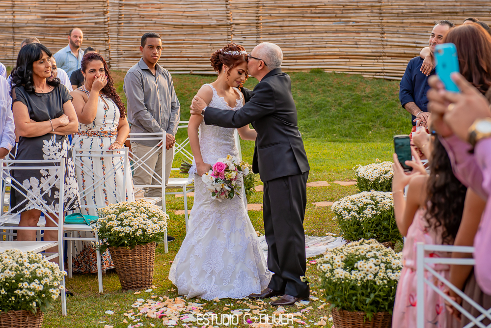 VESTIDO DE NOIVA, ESTANCIA DA LAGOA, ESTUDIO OLIVER, FOTOGRAFO DE CASAMENTO, FOTOGRAFO EM BETIM
