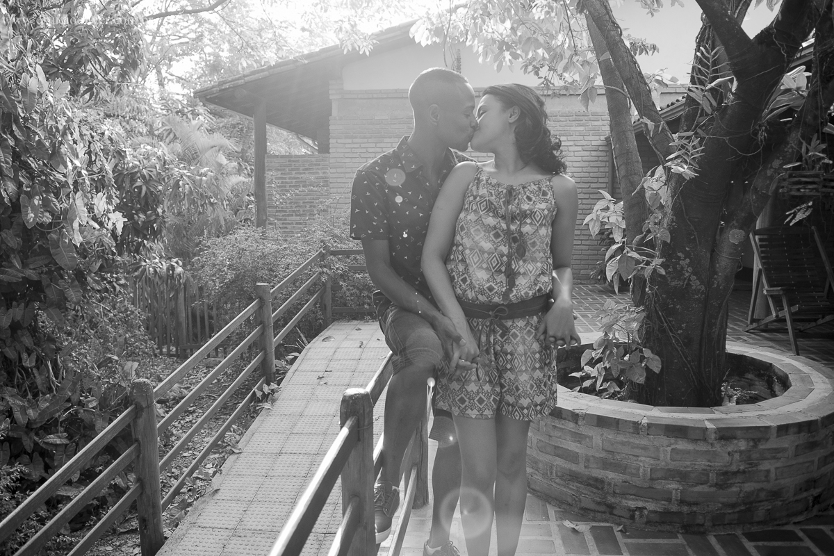 pre wedding, wedding, pre casamento, fotos de pre casamento, fotos de pre wedding, fotos de casamento na serra do cipo, casamento em  serra do cipo , fotos românticas,  fotos despojadas, fotos de casal, fotos em São francisco do Sul SC, sess&