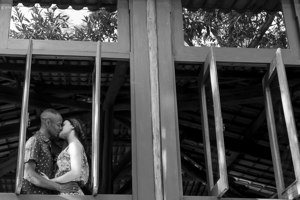 pre wedding, wedding, pre casamento, fotos de pre casamento, fotos de pre wedding, fotos de casamento na serra do cipo, casamento em  serra do cipo , fotos românticas,  fotos despojadas, fotos de casal, fotos em São francisco do Sul SC, sess&