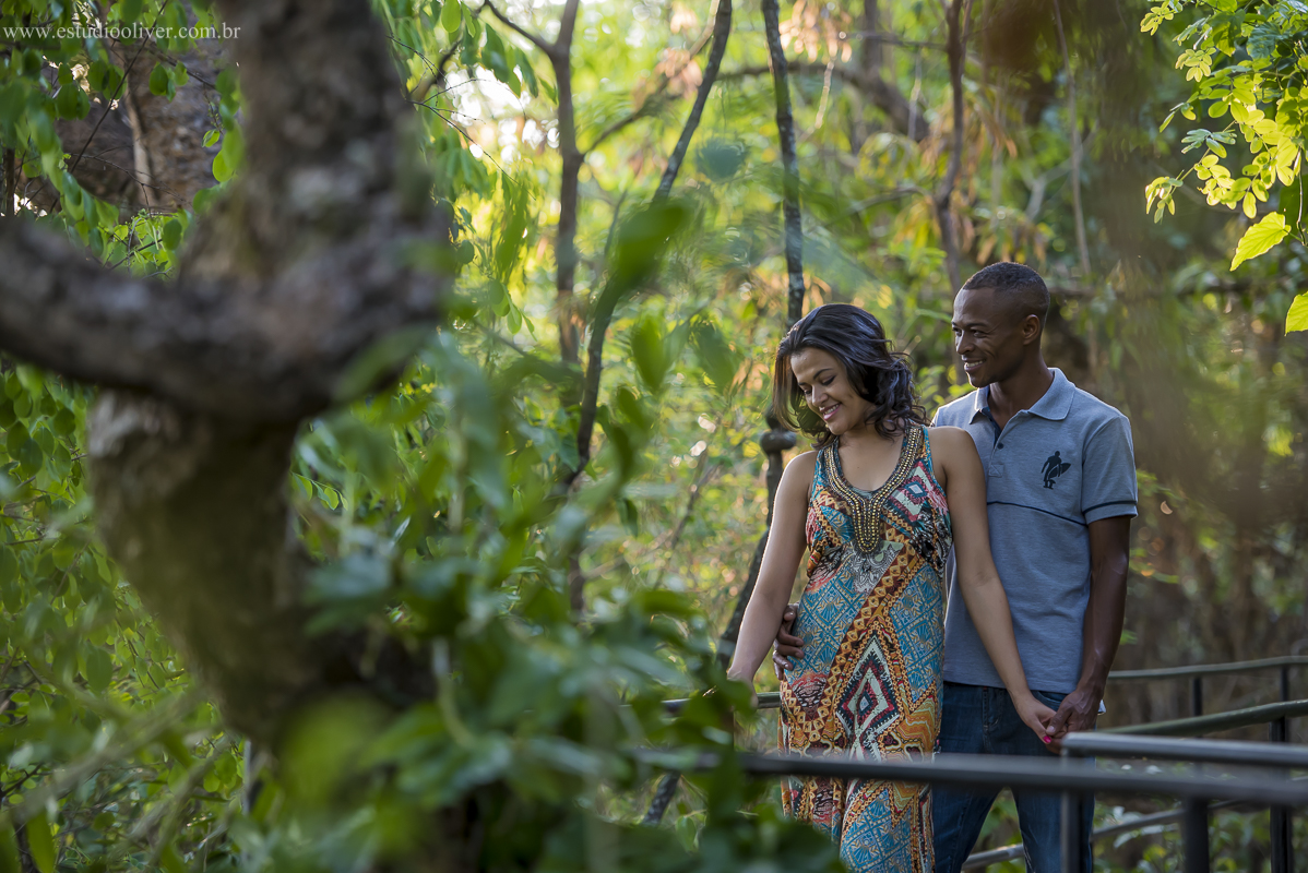 pre wedding, wedding, pre casamento, fotos de pre casamento, fotos de pre wedding, fotos de casamento na serra do cipo, casamento em  serra do cipo , fotos românticas,  fotos despojadas, fotos de casal, fotos em São francisco do Sul SC, sess&