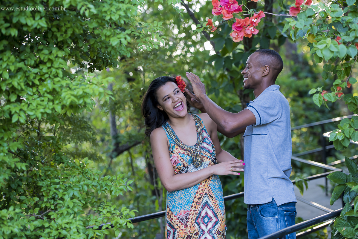 pre wedding, wedding, pre casamento, fotos de pre casamento, fotos de pre wedding, fotos de casamento na serra do cipo, casamento em  serra do cipo , fotos românticas,  fotos despojadas, fotos de casal, fotos em São francisco do Sul SC, sess&