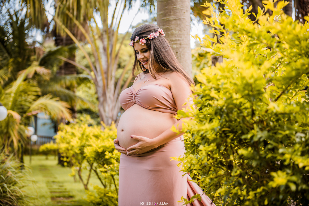 ensaio diferente , book gestante , fotos gravida , viviane gravida , ribeirao das neves , estudio oliver