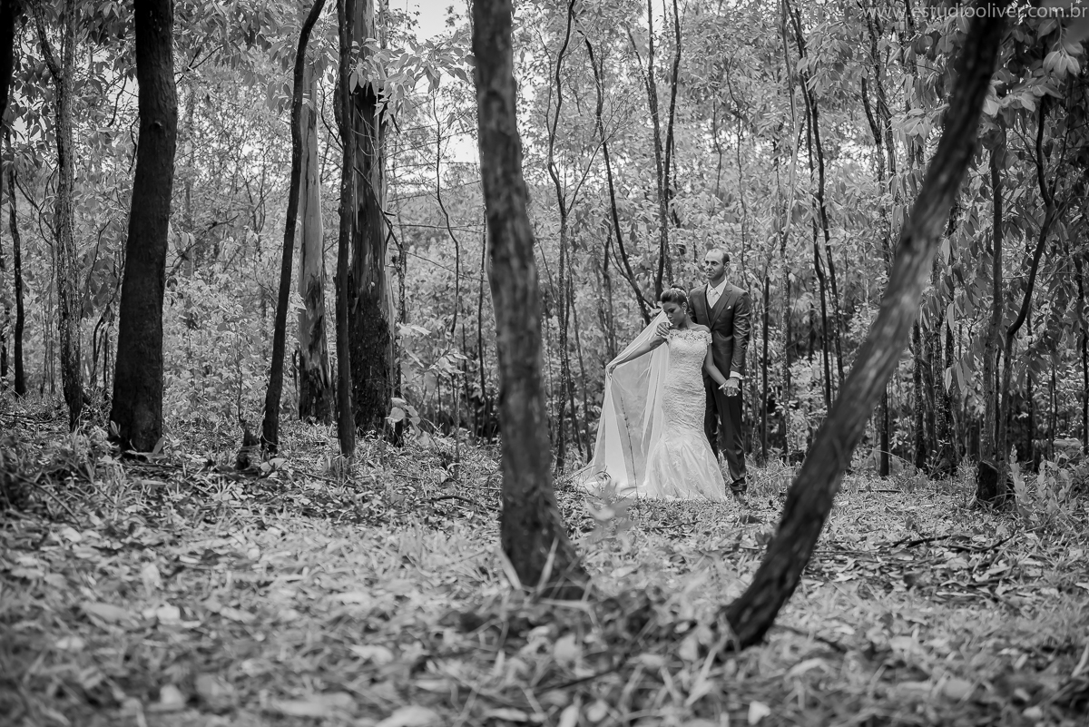 pos casamento,  fotos de pos casamento, fotos romantica, ,  , vestido de noiva,  fotografia de noivos, fotos de noivas, os melhores fotografos de bh, os melhores fotografo de belo horizonte fotografo criativo, ensaio pos casamento,  fotos vintage,  jo&ati