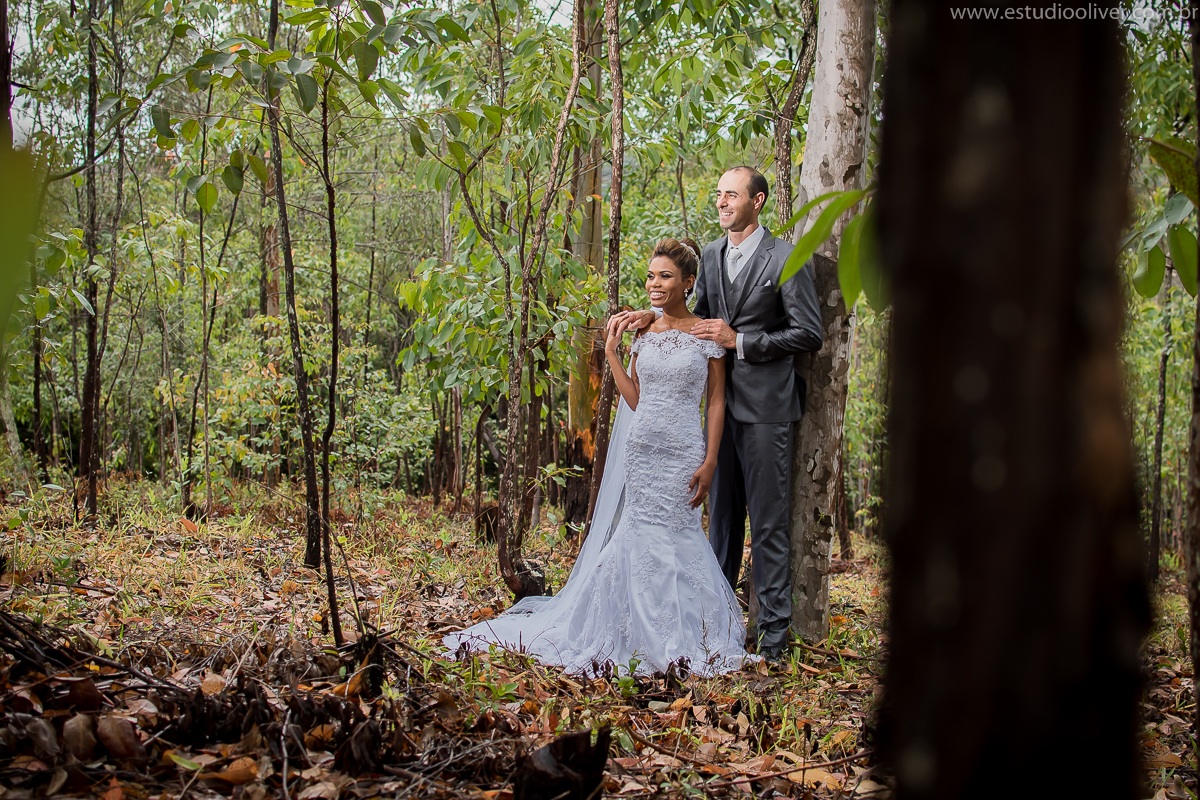 pos casamento,  fotos de pos casamento, fotos romantica, ,  , vestido de noiva,  fotografia de noivos, fotos de noivas, os melhores fotografos de bh, os melhores fotografo de belo horizonte fotografo criativo, ensaio pos casamento,  fotos vintage,  jo&ati