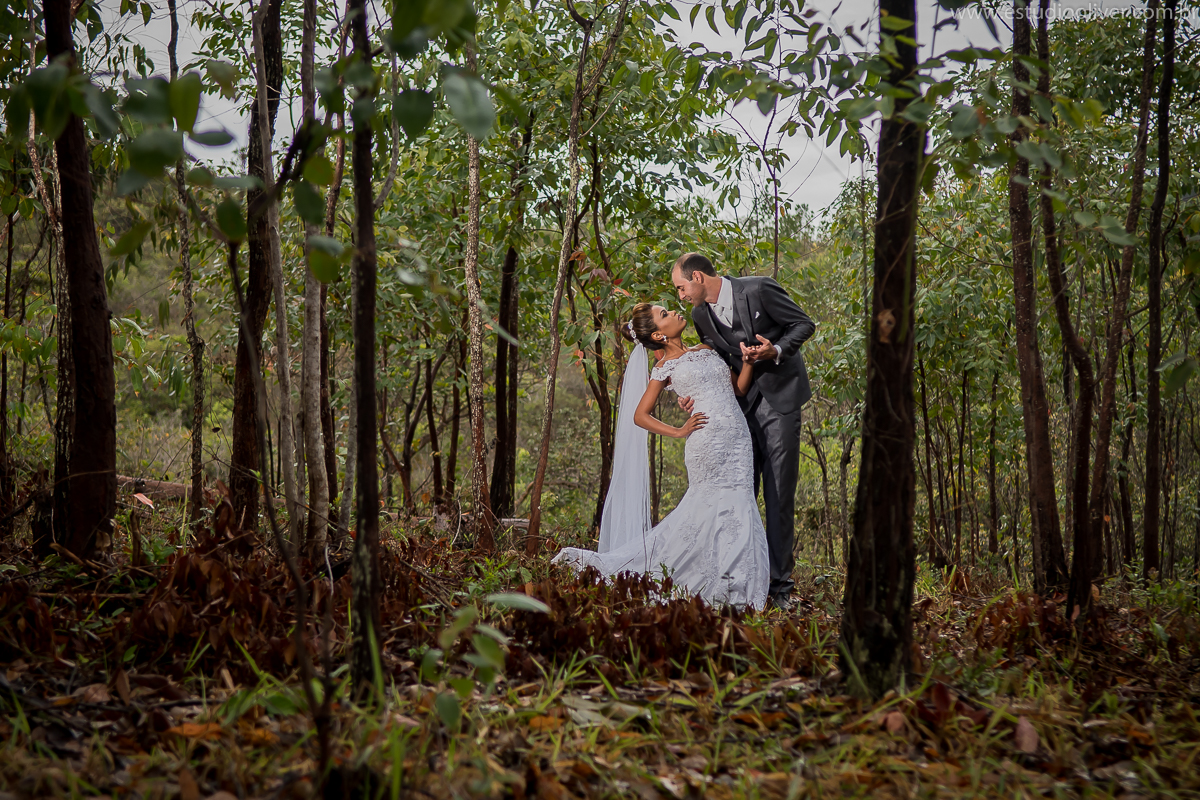 pos casamento,  fotos de pos casamento, fotos romantica, ,  , vestido de noiva,  fotografia de noivos, fotos de noivas, os melhores fotografos de bh, os melhores fotografo de belo horizonte fotografo criativo, ensaio pos casamento,  fotos vintage,  jo&ati