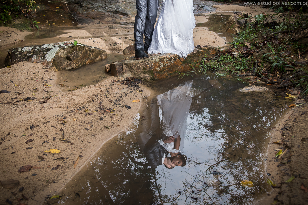 pos casamento,  fotos de pos casamento, fotos romantica, ,  , vestido de noiva,  fotografia de noivos, fotos de noivas, os melhores fotografos de bh, os melhores fotografo de belo horizonte fotografo criativo, ensaio pos casamento,  fotos vintage,  jo&ati