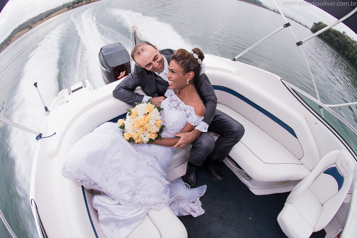 pos casamento,  fotos de pos casamento, fotos romantica, ,  , vestido de noiva,  fotografia de noivos, fotos de noivas, os melhores fotografos de bh, os melhores fotografo de belo horizonte fotografo criativo, ensaio pos casamento,  fotos vintage,  jo&ati