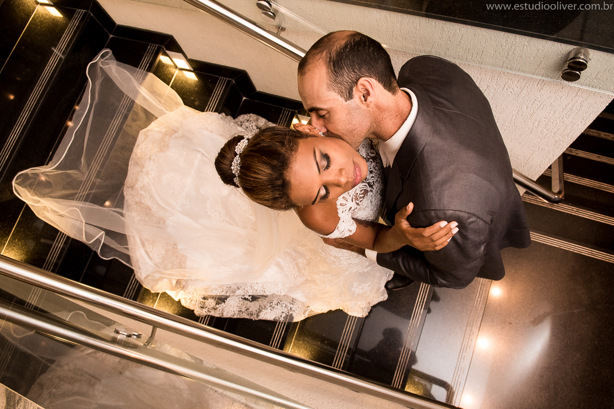 pos casamento,  fotos de pos casamento, fotos romantica, ,  , vestido de noiva,  fotografia de noivos, fotos de noivas, os melhores fotografos de bh, os melhores fotografo de belo horizonte fotografo criativo, ensaio pos casamento,  fotos vintage,  jo&ati