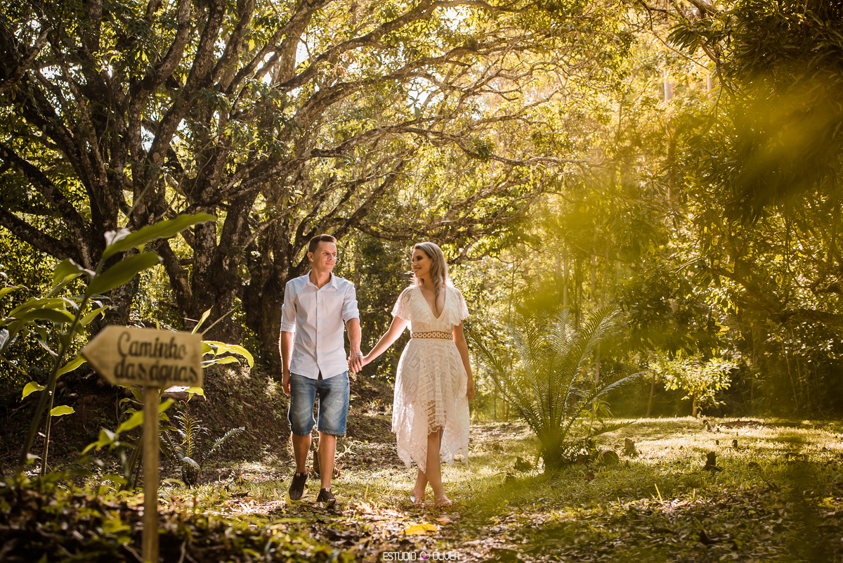 casamento , vestido branco , que roupa usar ensaio externo amor casal apaixonado belo horizonte, minas gerais 