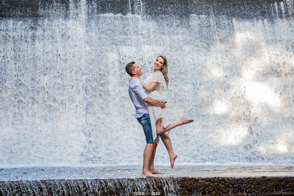 casamento , vestido branco , que roupa usar ensaio externo amor casal apaixonado belo horizonte, minas gerais 