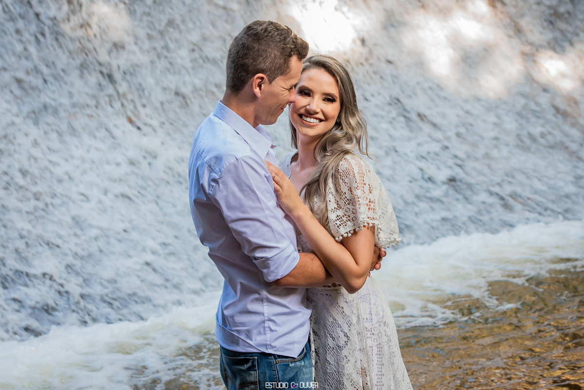 casamento , vestido branco , que roupa usar ensaio externo amor casal apaixonado belo horizonte, minas gerais 