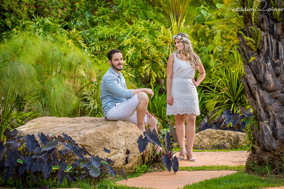 book de pre casamento em inhotim, pre casamento inhotim, fotos romanticas, estudio oliver, os melhores fotografo de bh, fotografo em bh, book de casamento