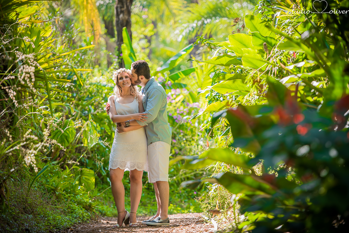 book de pre casamento em inhotim, pre casamento inhotim, fotos romanticas, estudio oliver, os melhores fotografo de bh, fotografo em bh, book de casamento