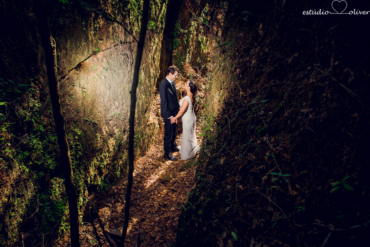 pos casamento em macacos, fotos em cachoeira na cidade de macacos, vestido de noiva