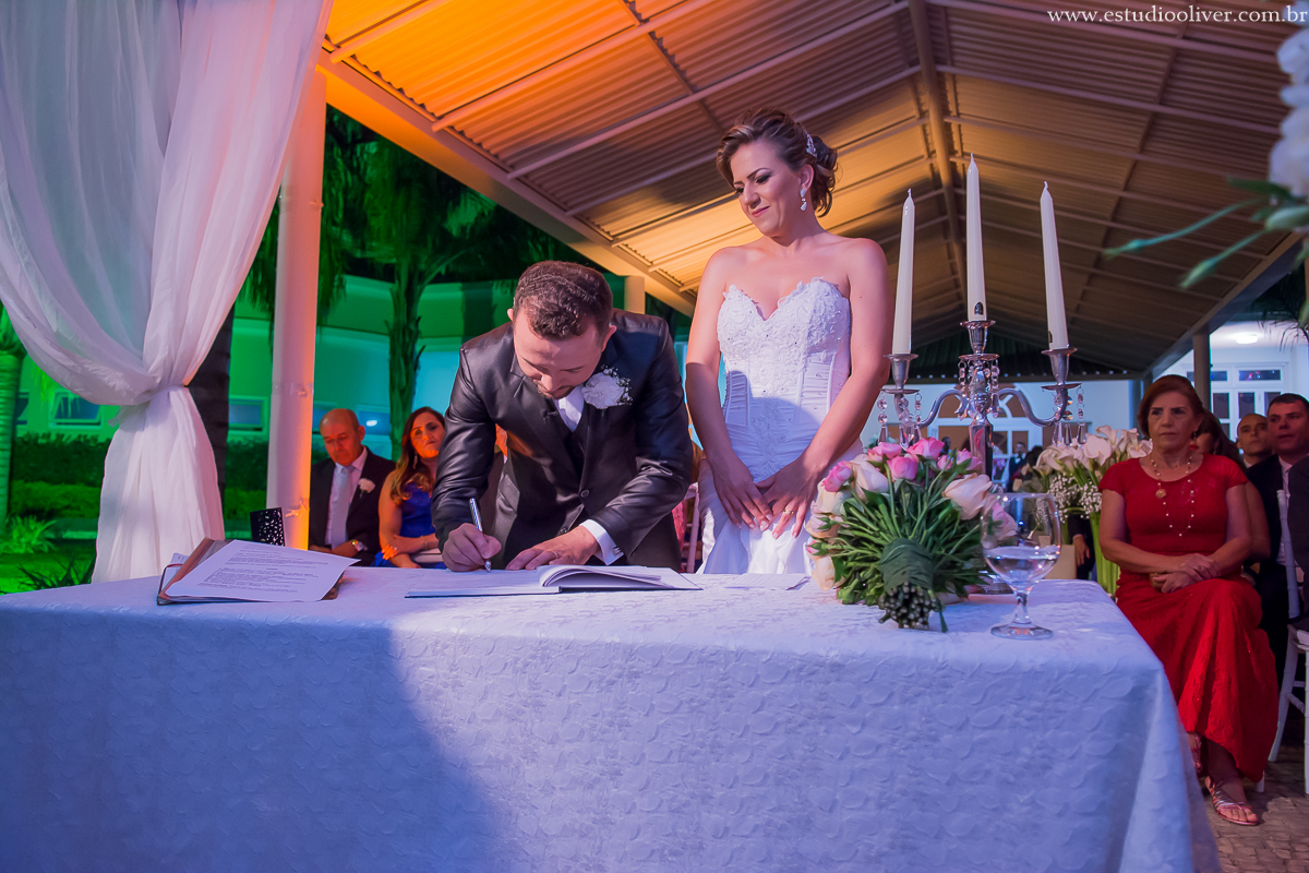 casamento em contagem, casamento lindo, casamento são francisco de asis, casamento romantico, wedding , 
beautiful wedding, noiva linda, vestido de noiva lindo, noivo, fotografo em sete lagoas, fotografo em ribeirão das neves, fotografo em n