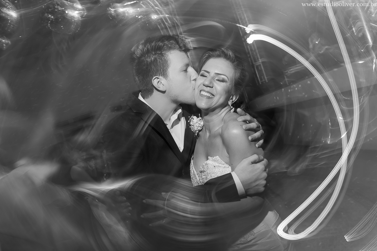 casamento em contagem, casamento lindo, casamento são francisco de asis, casamento romantico, wedding , 
beautiful wedding, noiva linda, vestido de noiva lindo, noivo, fotografo em sete lagoas, fotografo em ribeirão das neves, fotografo em n