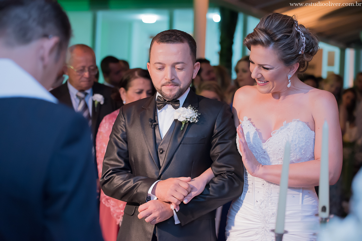 casamento em contagem, casamento lindo, casamento são francisco de asis, casamento romantico, wedding , 
beautiful wedding, noiva linda, vestido de noiva lindo, noivo, fotografo em sete lagoas, fotografo em ribeirão das neves, fotografo em n