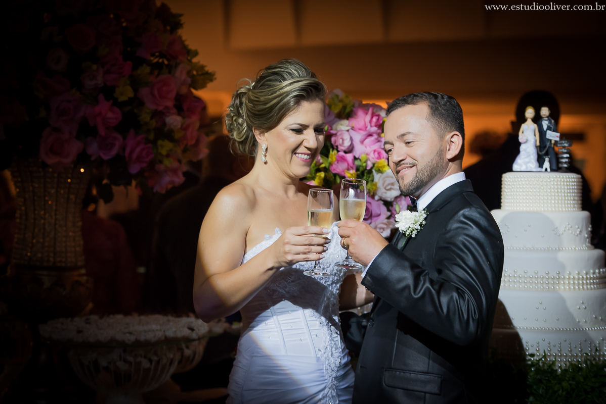 casamento em contagem, casamento lindo, casamento são francisco de asis, casamento romantico, wedding , 
beautiful wedding, noiva linda, vestido de noiva lindo, noivo, fotografo em sete lagoas, fotografo em ribeirão das neves, fotografo em n