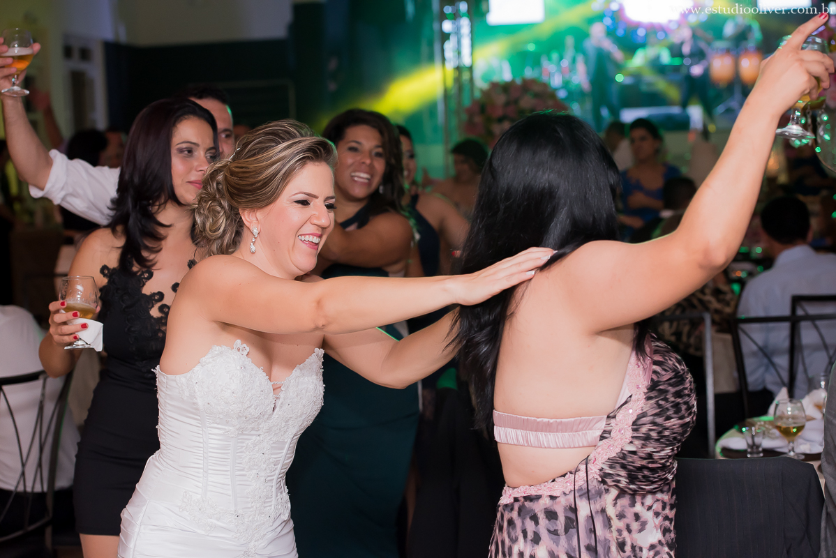 casamento em contagem, casamento lindo, casamento são francisco de asis, casamento romantico, wedding , 
beautiful wedding, noiva linda, vestido de noiva lindo, noivo, fotografo em sete lagoas, fotografo em ribeirão das neves, fotografo em n