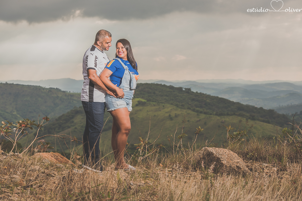 ensaio na chuva,  foto na chuva, ensaio pre casamento, ensaio pre wedding, fotografo em bh, melhores fotografo de, estudio oliver, fotografia em dia de chuva, foto em cachoeira