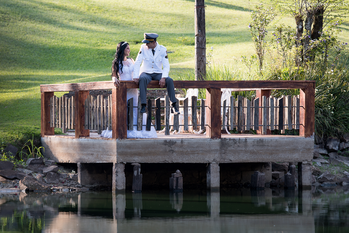 pos casamento,  fotos de pos casamento, fotos romantica, veu de noiva,  buque de rosas rosas, buque rosa, vestido de noiva,  fotografia de noivos, fotos de noivas, fotografo criativo, ensaio pos casamento,  fotos vintage,  joão paulo oliver,  fotog