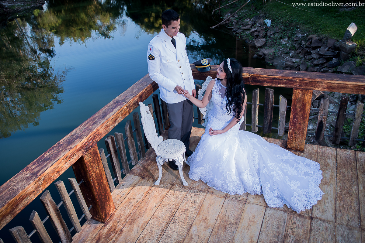 pos casamento,  fotos de pos casamento, fotos romantica, veu de noiva,  buque de rosas rosas, buque rosa, vestido de noiva,  fotografia de noivos, fotos de noivas, fotografo criativo, ensaio pos casamento,  fotos vintage,  joão paulo oliver,  fotog