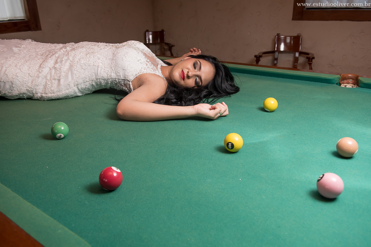 pos casamento,  fotos de pos casamento, fotos romantica, veu de noiva,  buque de rosas rosas, buque rosa, vestido de noiva,  fotografia de noivos, fotos de noivas, fotografo criativo, ensaio pos casamento,  fotos vintage,  joão paulo oliver,  fotog