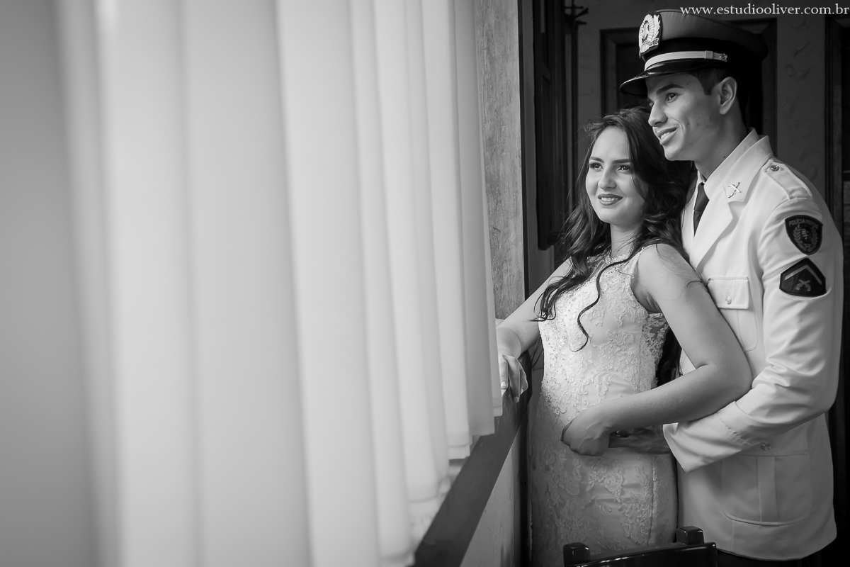 pos casamento,  fotos de pos casamento, fotos romantica, veu de noiva,  buque de rosas rosas, buque rosa, vestido de noiva,  fotografia de noivos, fotos de noivas, fotografo criativo, ensaio pos casamento,  fotos vintage,  joão paulo oliver,  fotog