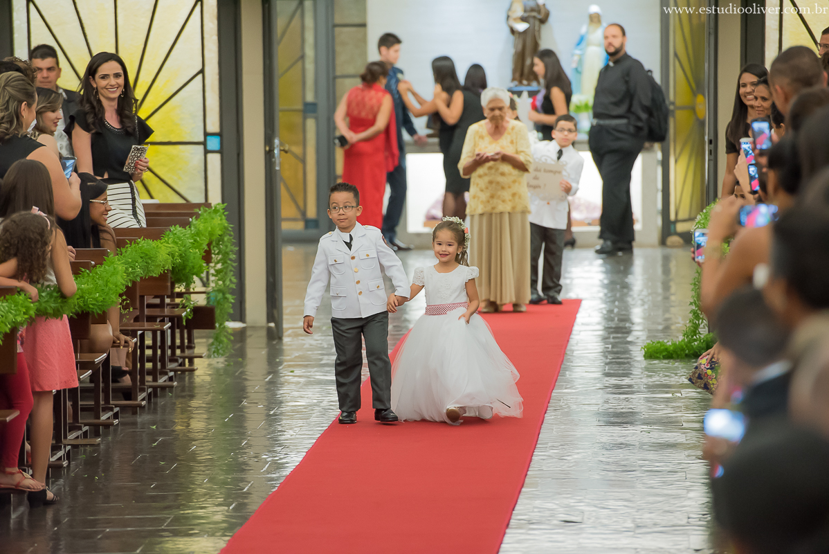 casamento em contagem, casamento lindo, casamento são francisco de asis, casamento romantico, wedding , 
beautiful wedding, noiva linda, vestido de noiva lindo, noivo, fotografo em sete lagoas, fotografo em ribeirão das neves, fotografo em n