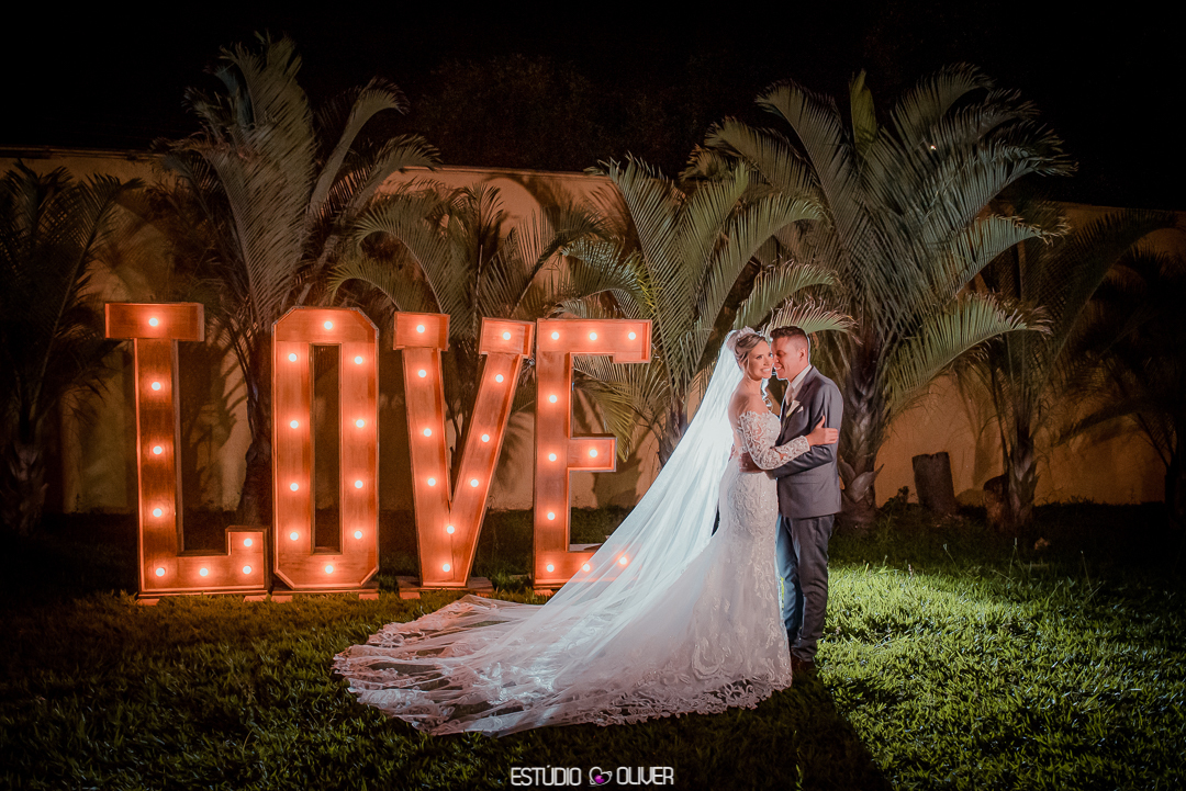 recanto pampulha, casamento recanto pampulha, fotos recanto pampulha, melhores fotografos de bh, fotografo de belo horizonte, fotografia de casamento, decoração de casamento, bride, casamento, letreino luminoso, love luminoso, 