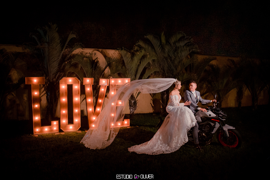 recanto pampulha, casamento recanto pampulha, fotos recanto pampulha, melhores fotografos de bh, fotografo de belo horizonte, fotografia de casamento, decoração de casamento, bride, casamento, letreino luminoso, love luminoso, 