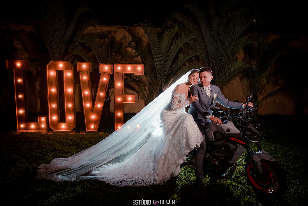 recanto pampulha, casamento recanto pampulha, fotos recanto pampulha, melhores fotografos de bh, fotografo de belo horizonte, fotografia de casamento, decoração de casamento, bride, casamento, letreino luminoso, love luminoso, 